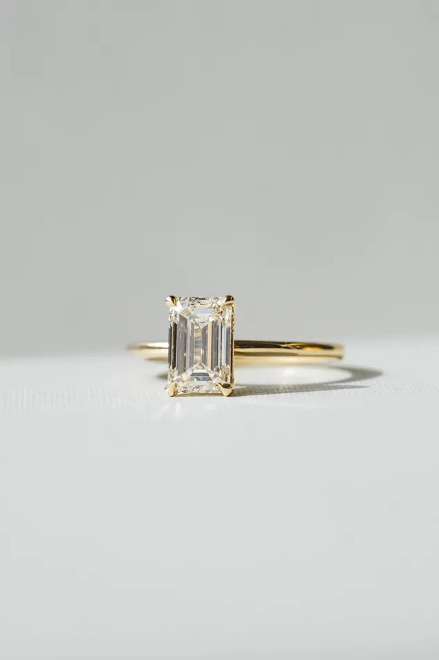 Foe Dear Rings Only One Ring 204ct White Emerald Lab Grown Diamondreadytoship
