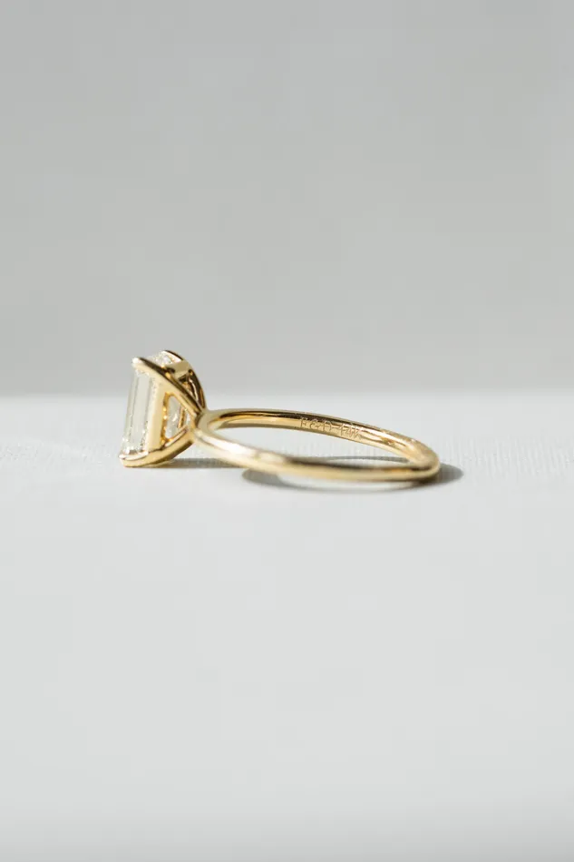 Foe Dear Rings Only One Ring 204ct White Emerald Lab Grown Diamondreadytoship