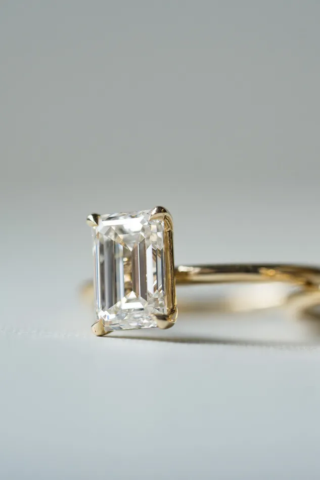 Foe Dear Rings Only One Ring 204ct White Emerald Lab Grown Diamondreadytoship