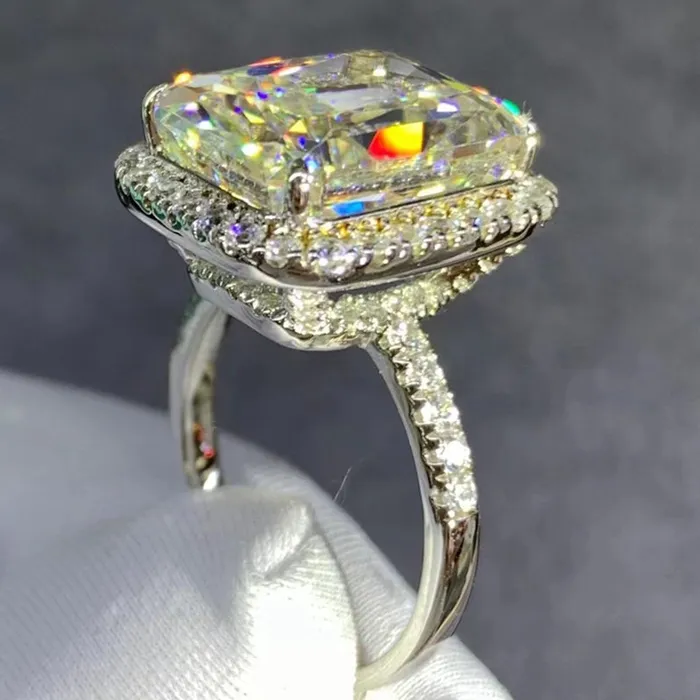 Rings Leyloon Jewelry 8 Carat Radiant Cut Moissanite Ring VVS KM Colorless Halo French Pave