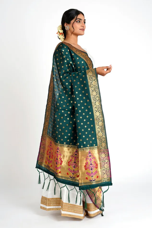 Teejh Earrings Teejh Chandra Green Banarasi Dupatta