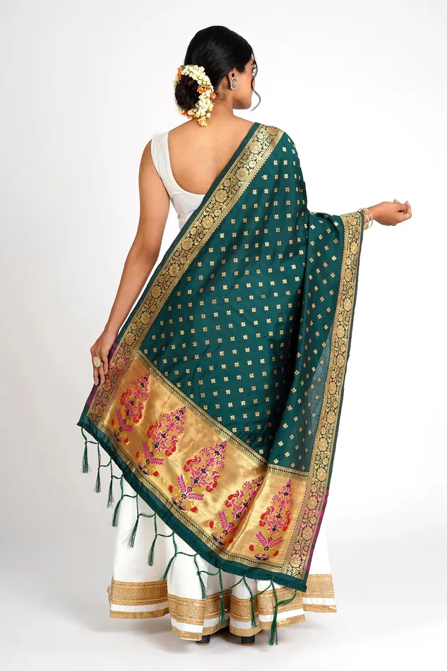 Teejh Earrings Teejh Chandra Green Banarasi Dupatta