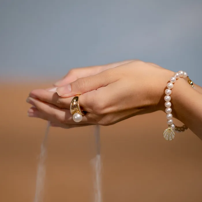 Bracelets Pearly Lustre Elegant Freshwater Pearl Bracelet WB00044
