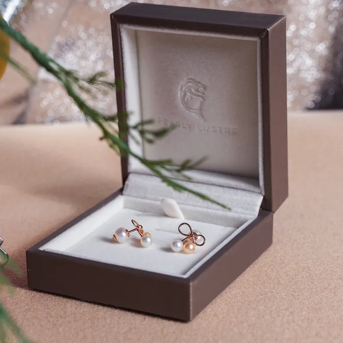 Earrings Pearly Lustre Wonderland Freshwater Pearl Earrings WE00459
