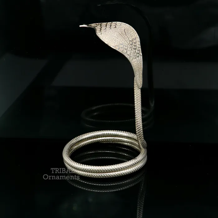 Earrings TRIBAL ORNAMENTS 4 Shiva Snake Solid silver handmade Divine vintage style mini snake or shiva snake for puja or worshipping solid Diwali puja article su741