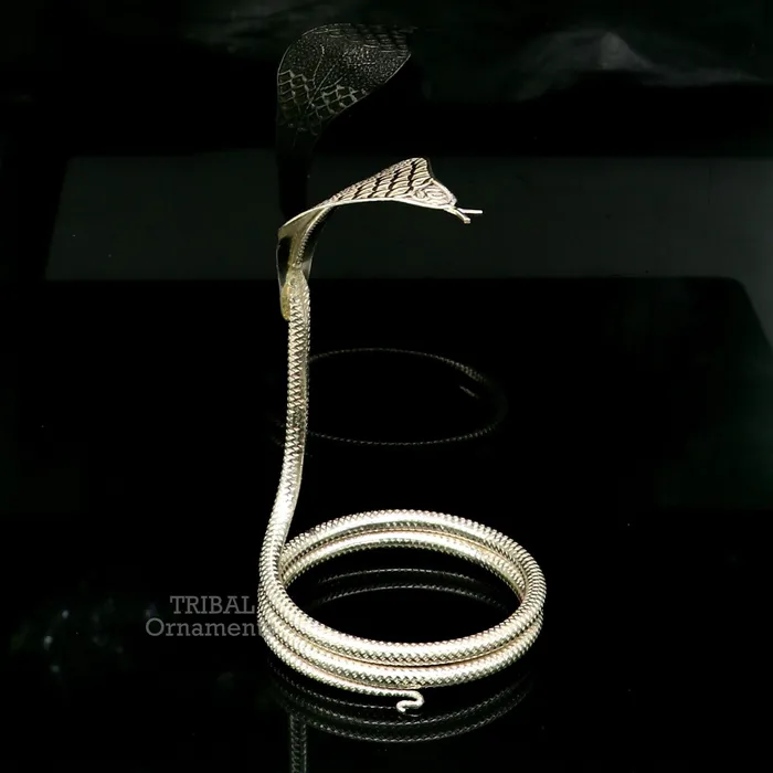 Earrings TRIBAL ORNAMENTS 4 Shiva Snake Solid silver handmade Divine vintage style mini snake or shiva snake for puja or worshipping solid Diwali puja article su741