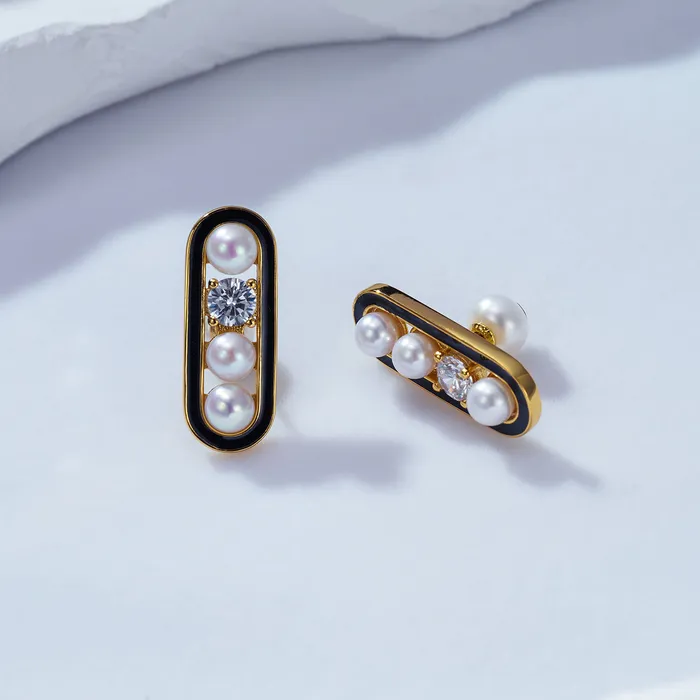 Pearly Lustre Earrings Top Grade Freshwater Pearl Earrings WE00534 DECO