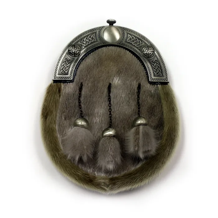 Rings William E Scott Knot work Seal Skin Full Dress Sporran