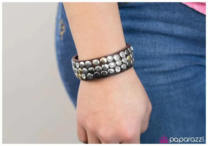 Bracelets Paparazzi Bracelet Dont Step On A Crack Brown Paparazzi Jewelry