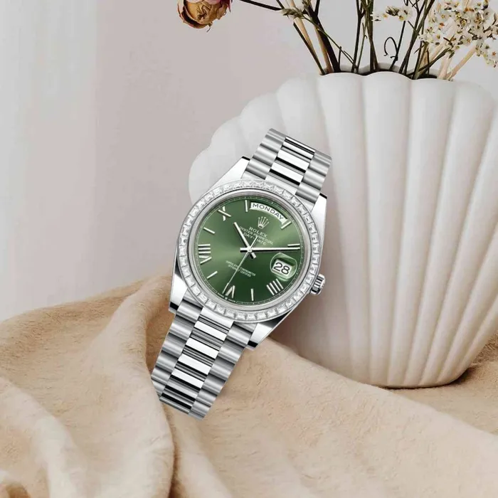Bracelets Rolex Day Date 40mm Ref 228396tbr0020 Olive Green Roman Dial Diamond Bezel Platinum President Bracelet Mens Watch Rolex