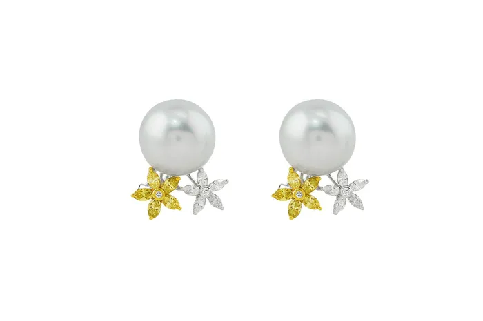 Earrings 18k White Gold 16717mm South Sea Pearl Yellow Diamond Earrings CJ Charles Jewelers Earrings 18k White Gold 16717mm South Sea Pearl Yellow Diamond Earrings CJ Charles Jewelers