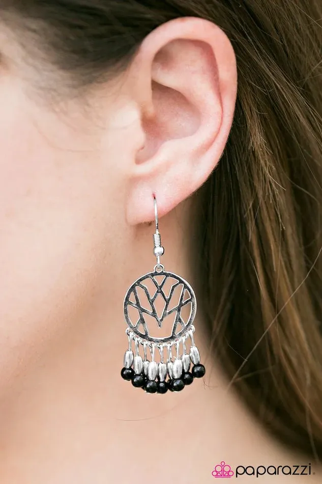 Earrings Paparazzi Jewelry Paparazzi Earring Sahara Storms Black