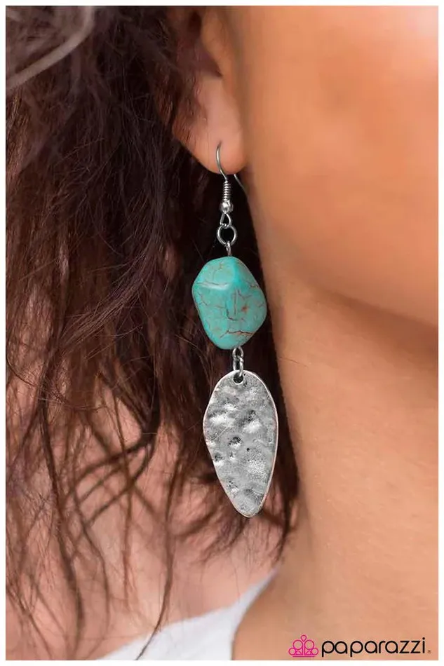 Earrings Paparazzi Jewelry Paparazzi Earring Southern Comfort Blue