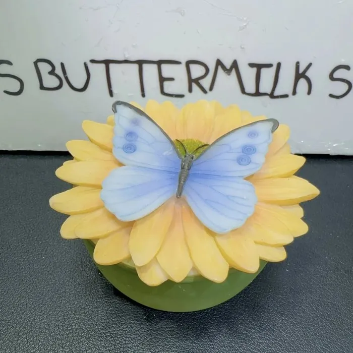 IntoResin Earrings Handmade Butterfly Daisy Flower Storage Box Resin Molds