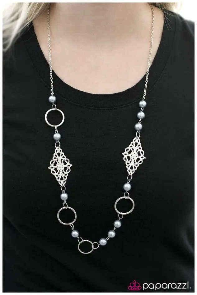 Necklaces Paparazzi Jewelry Paparazzi Necklace A Real Crowd Pleaser Silver