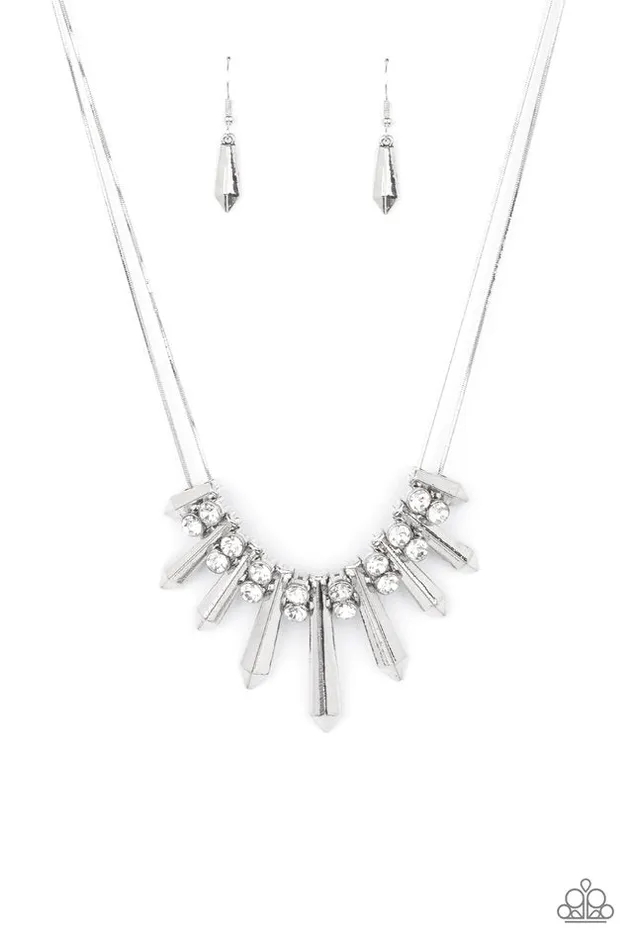 Necklaces Paparazzi Jewelry Paparazzi Necklace Dangerous Dazzle White Necklaces Paparazzi Jewelry Paparazzi Necklace Dangerous Dazzle White