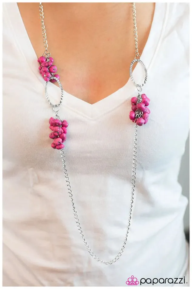 Necklaces Paparazzi Jewelry Paparazzi Necklace Embers of Elegance Pink