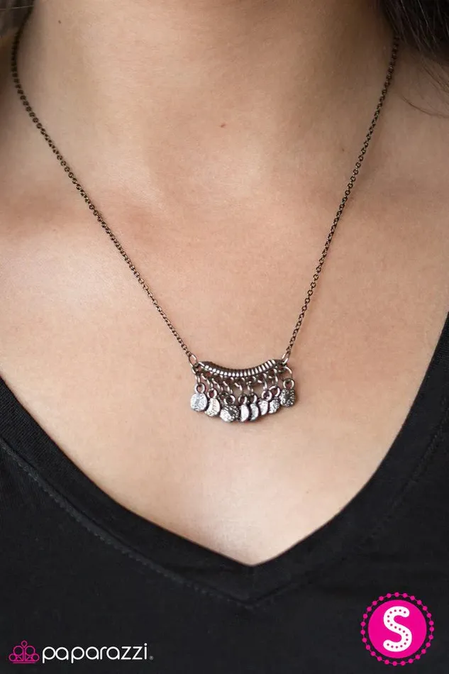 Necklaces Paparazzi Jewelry Paparazzi Necklace ROME For The Holidays Black