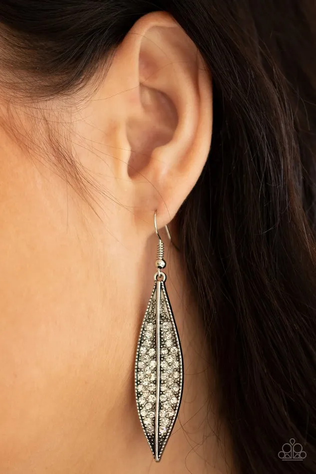 Paparazzi Earring Hearty Harvest White Paparazzi Jewelry Earrings
