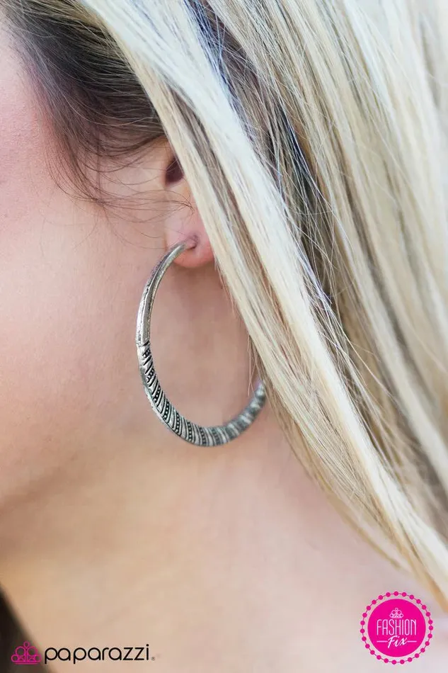 Paparazzi Earring Lost Horizon Silver Paparazzi Jewelry Earrings