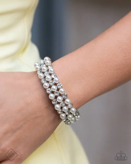 Paparazzi Jewelry Bracelets Paparazzi Bracelet Cosmetic Character White