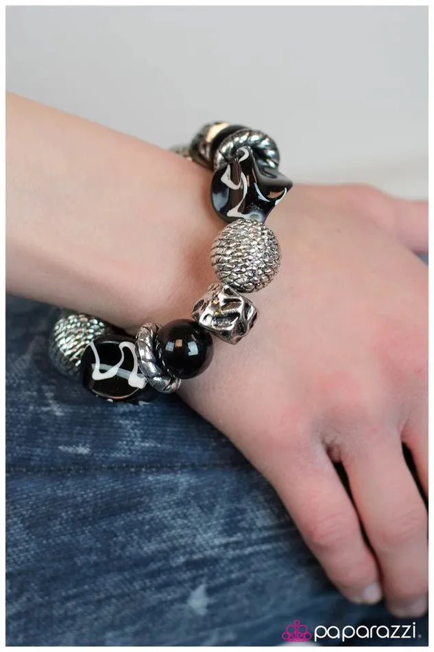 Paparazzi Jewelry Bracelets Paparazzi Bracelet Divinely Deco Black