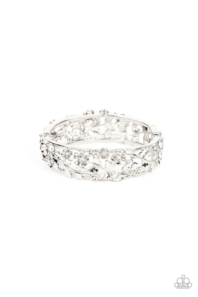 Paparazzi Jewelry Bracelets Paparazzi Bracelet Ripe for the Picking White Paparazzi Jewelry Bracelets Paparazzi Bracelet Ripe for the Picking White