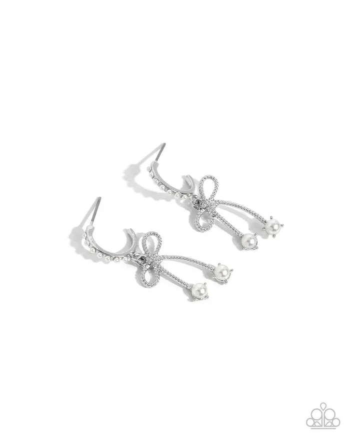 Paparazzi Jewelry Earrings Paparazzi Earring Charming Coquette White Paparazzi Jewelry Earrings Paparazzi Earring Charming Coquette White