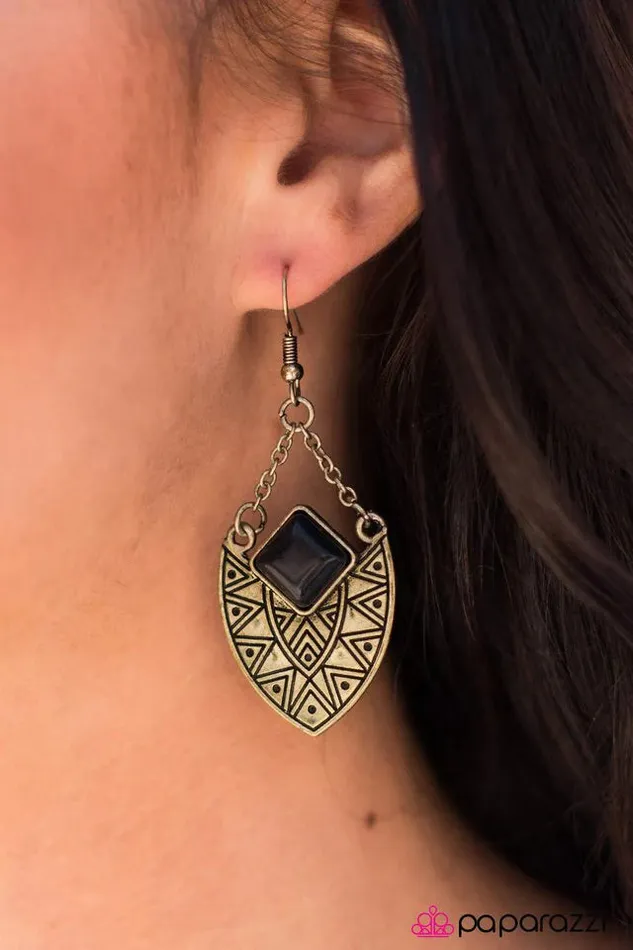 Paparazzi Jewelry Earrings Paparazzi Earring Montana Hills Black