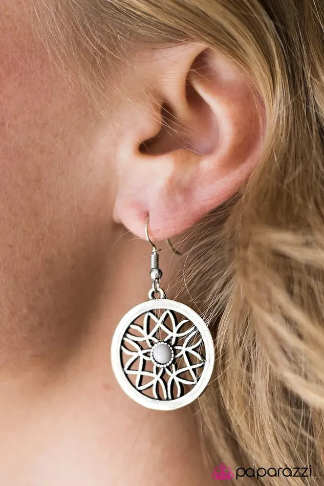 Paparazzi Jewelry Earrings Paparazzi Earring Pinch Me Im GLEAMING Silver
