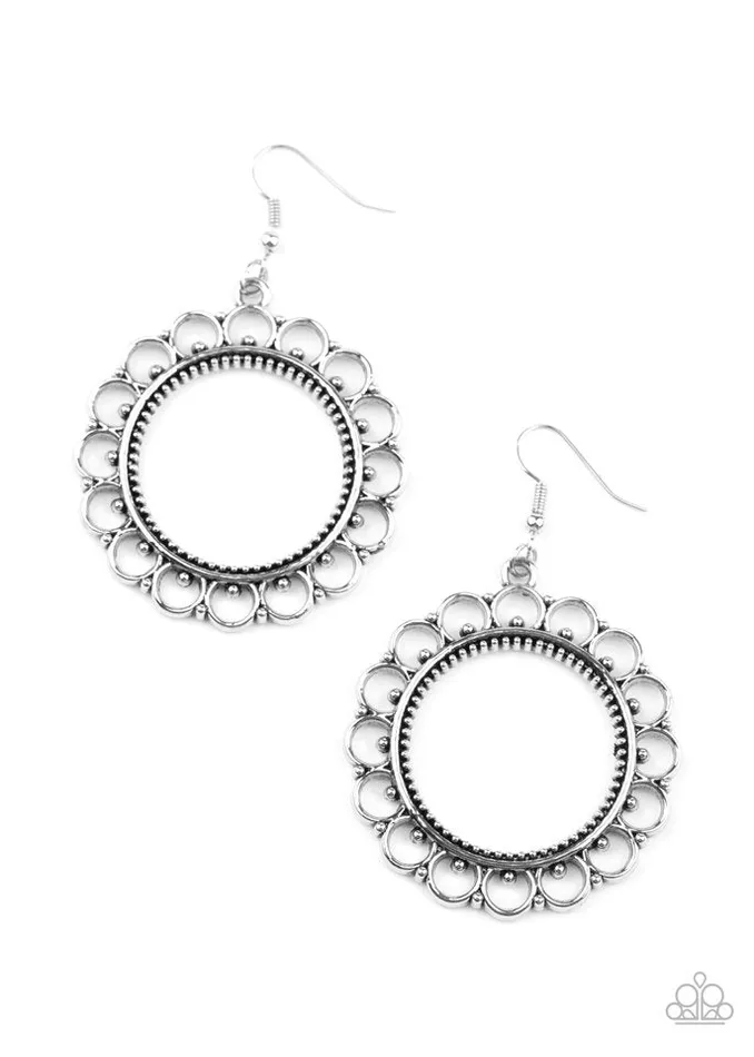 Paparazzi Jewelry Earrings Paparazzi Earring Sun Lounge Silver Paparazzi Jewelry Earrings Paparazzi Earring Sun Lounge Silver