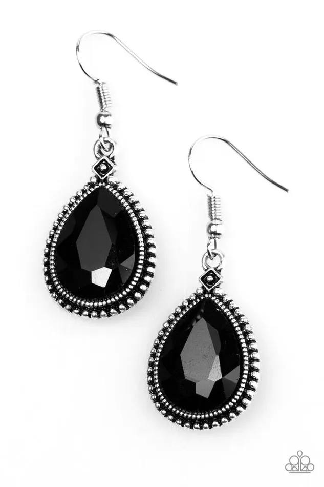 Paparazzi Jewelry Earrings Paparazzi Earring Talk Of The THRONE Black