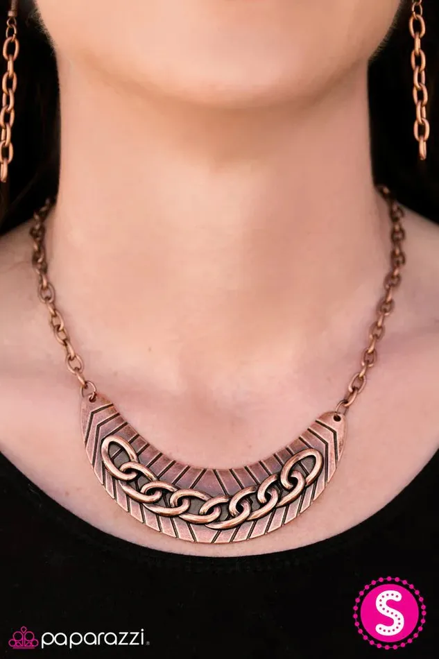 Paparazzi Jewelry Necklaces Paparazzi Necklace Keep It Under Lock Copper