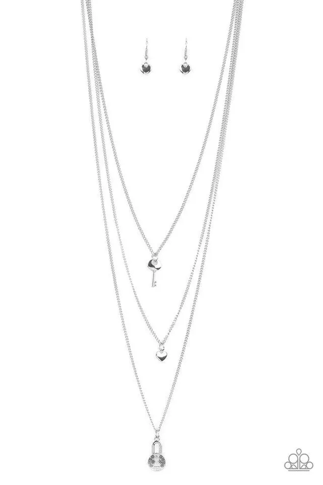 Paparazzi Jewelry Necklaces Paparazzi Necklace Secret Heart Silver