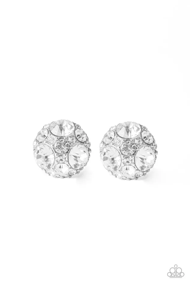Paparazzi Jewelry Paparazzi Earring Diamond Daze White Earrings Paparazzi Jewelry Paparazzi Earring Diamond Daze White Earrings