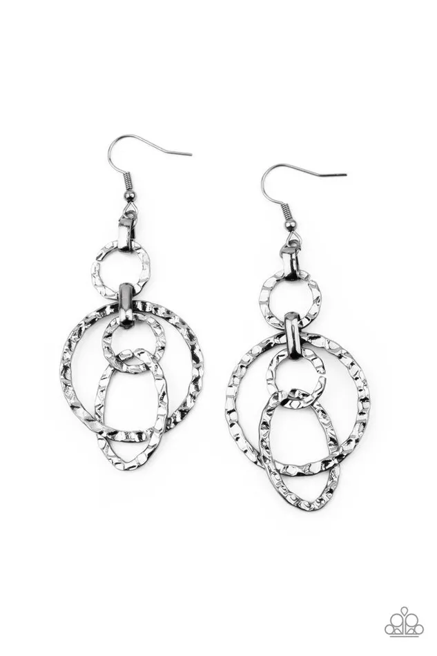 Paparazzi Jewelry Paparazzi Earring Industrial Artifact Black Earrings Paparazzi Jewelry Paparazzi Earring Industrial Artifact Black Earrings
