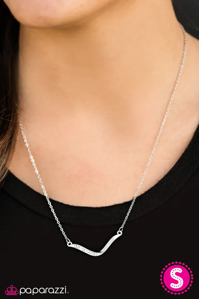 Paparazzi Jewelry Paparazzi Necklace Find Your Wings White Necklaces