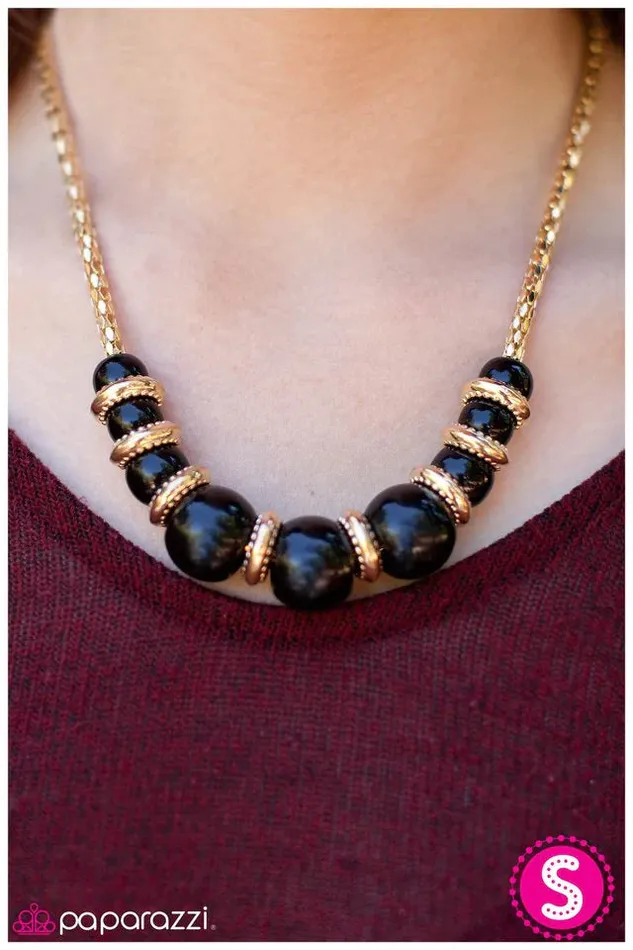 Paparazzi Jewelry Paparazzi Necklace Ripples of Refinement Gold Necklaces