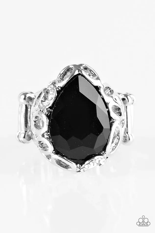 Paparazzi Jewelry Rings Paparazzi Ring Live Like A Queen Black