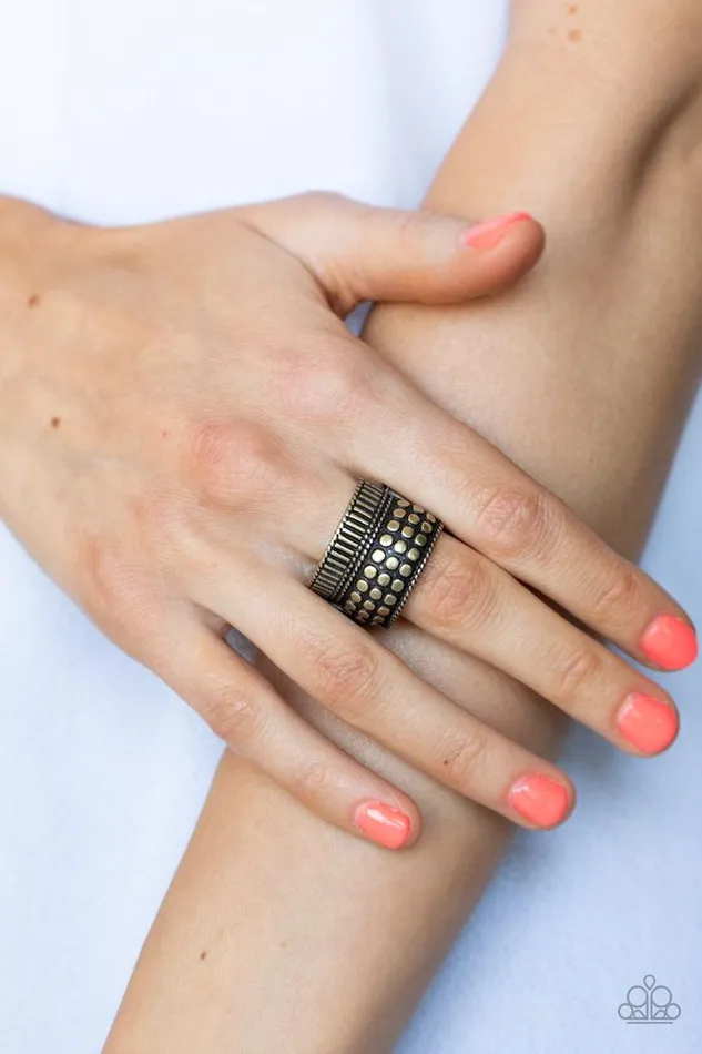 Paparazzi Jewelry Rings Paparazzi Ring Tenacious Texture Brass