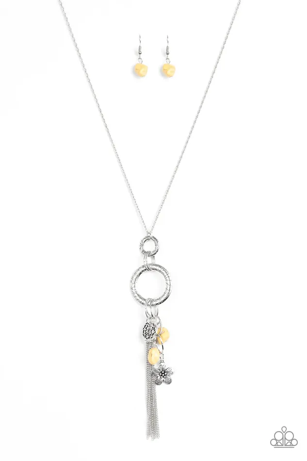 Paparazzi Necklace Tour de Desert Yellow Paparazzi Jewelry Necklaces