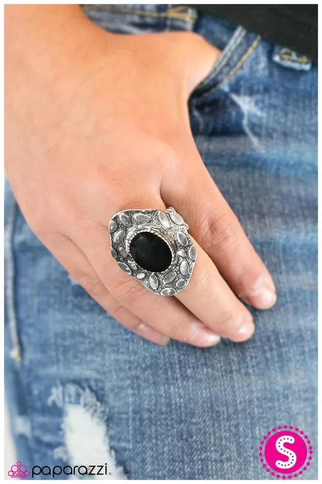 Paparazzi Ring On A Cellular Level Black Paparazzi Jewelry Rings