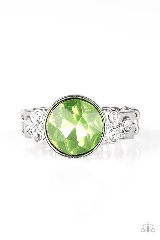 Paparazzi Ring Poshly Pampered Green Paparazzi Jewelry Rings