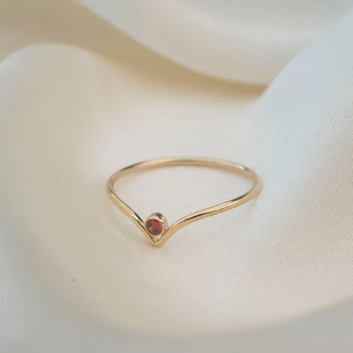 PreStyled Sets RG Gold Filled Garnet Chevron Stacker