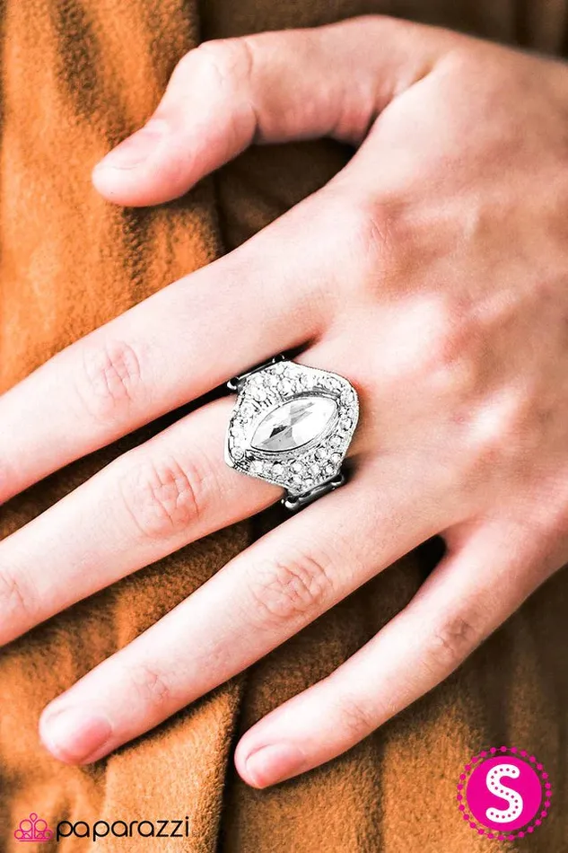 Rings Paparazzi Jewelry Paparazzi Ring Boss Up White