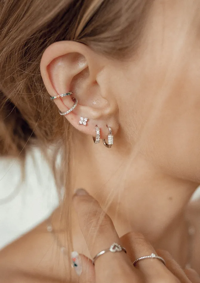 Daisy Stud Earrings Sterling Silver Hey Happiness Earrings Daisy Stud Earrings Sterling Silver Hey Happiness Earrings