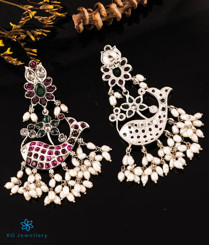 Necklaces Silversmith The Matsya Silver Guttapusalu Necklace Long