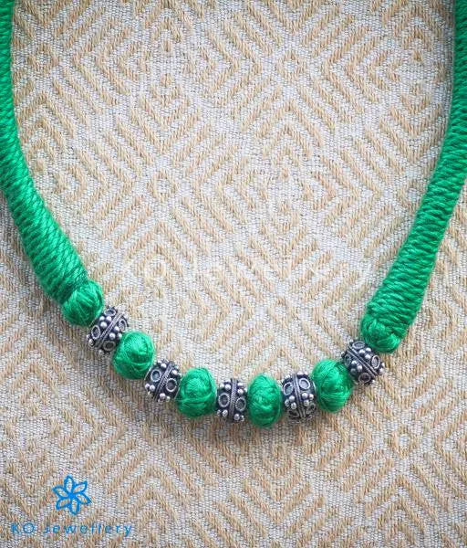 Silversmith Necklaces The Preshti Silver Necklace SetGreen