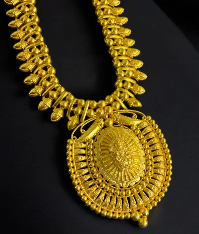 Silversmith Necklaces The Sharanya Silver Lakshmi Necklace