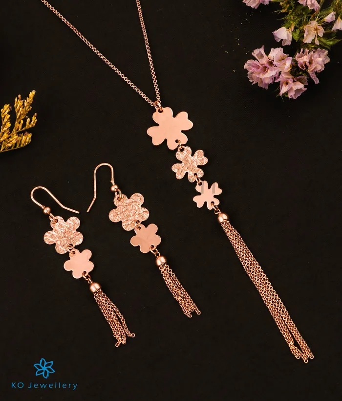 The Magical Flower Silver Rosegold Necklace Set Imported Necklaces